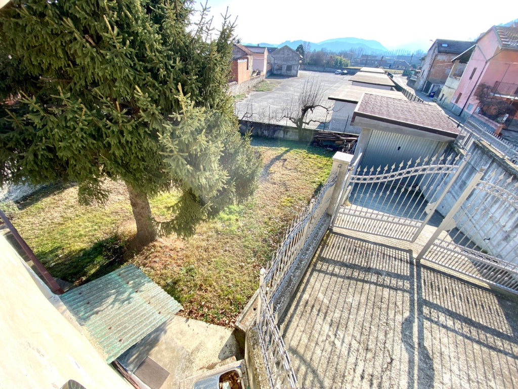 CASA INDIPENDENTE NEL CENTRO DI SANT'AMBROGIO DI TORINO
