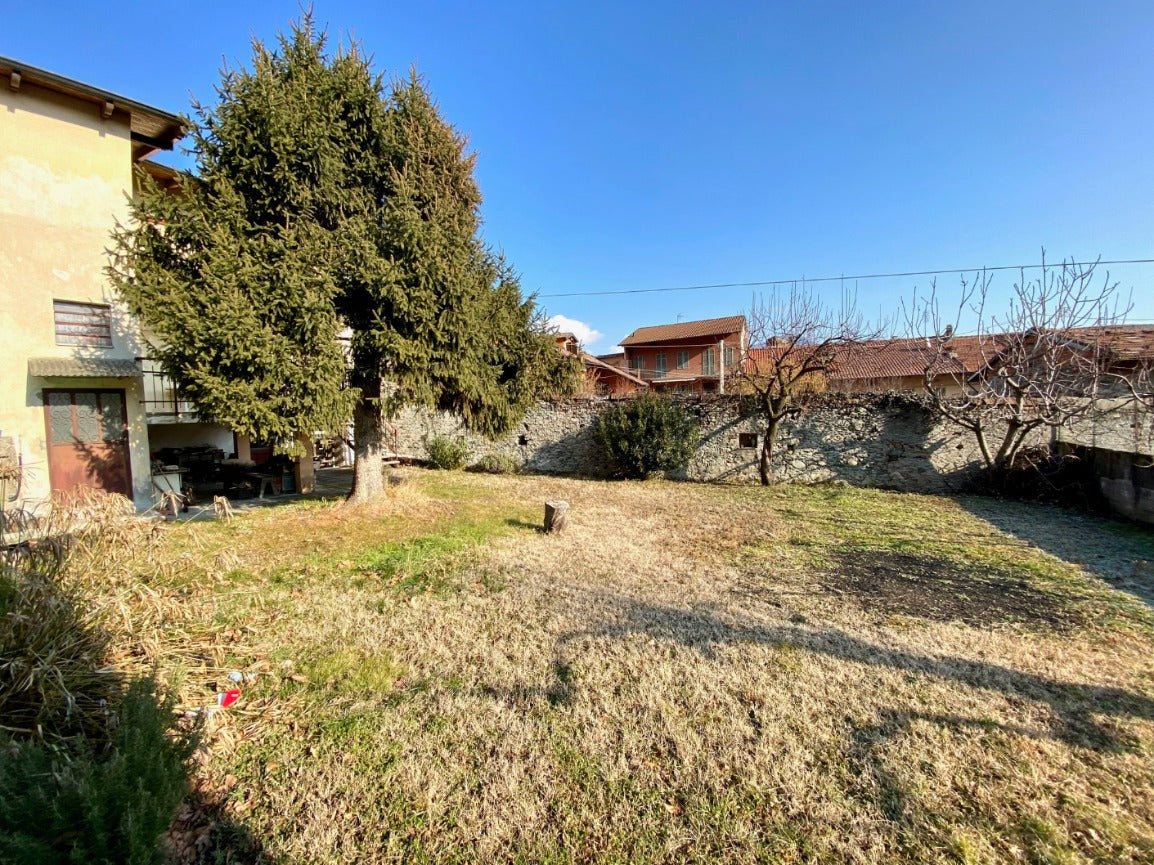 CASA INDIPENDENTE NEL CENTRO DI SANT'AMBROGIO DI TORINO