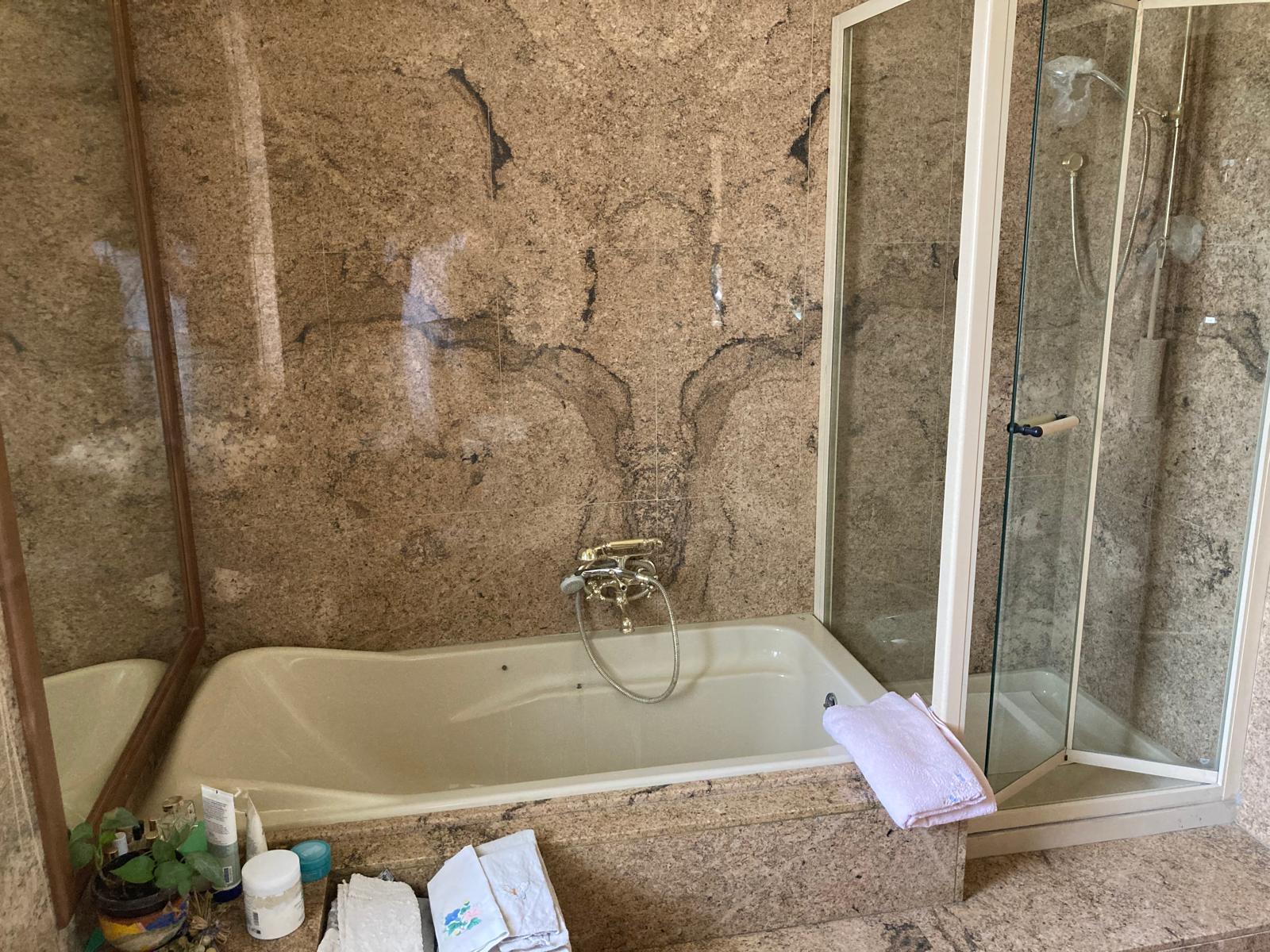 VILLA SIGNORILE ED INDIPENDENTE