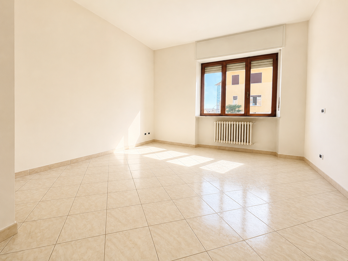 ALLOGGIO A MONCALIERI DI 4 LOCALI