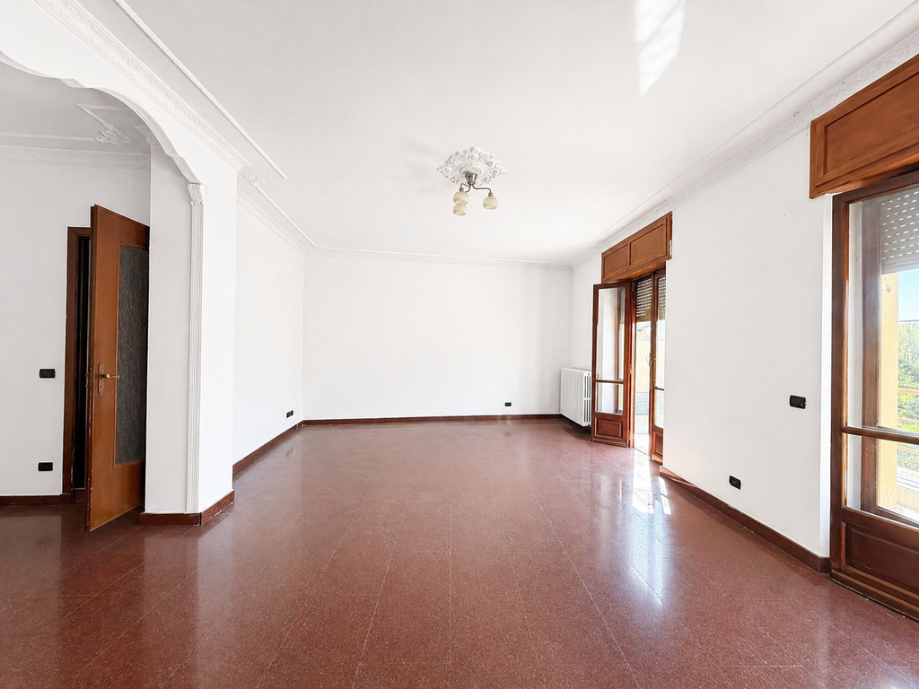 TRILOCALE CON TERRAZZO E BOX A CAPRIE