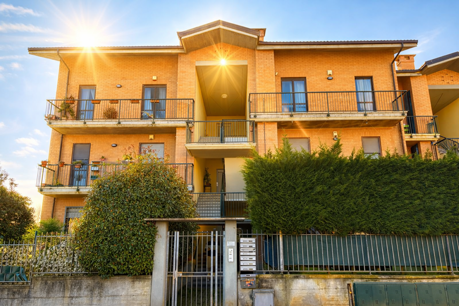 APPARTAMENTO CON GIARDINO PRIVATO