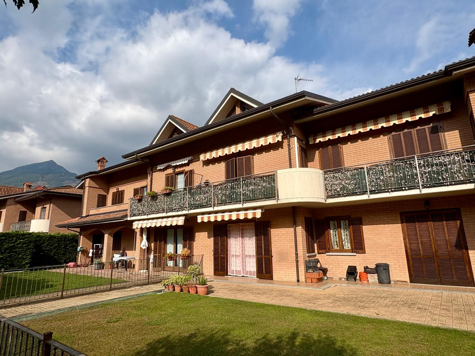 APPARTAMENTO CON BOX AUTO