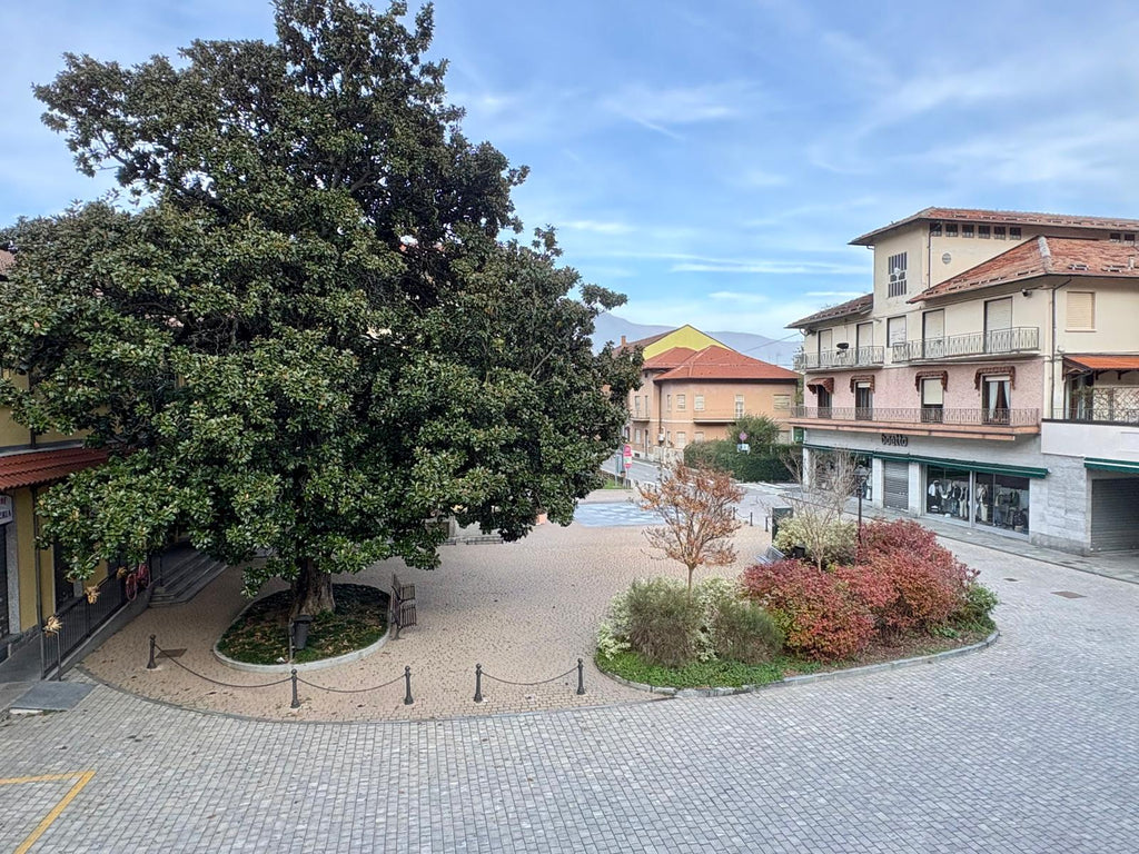 ALLOGGIO COMPLETAMENTE RISTRUTTURATO