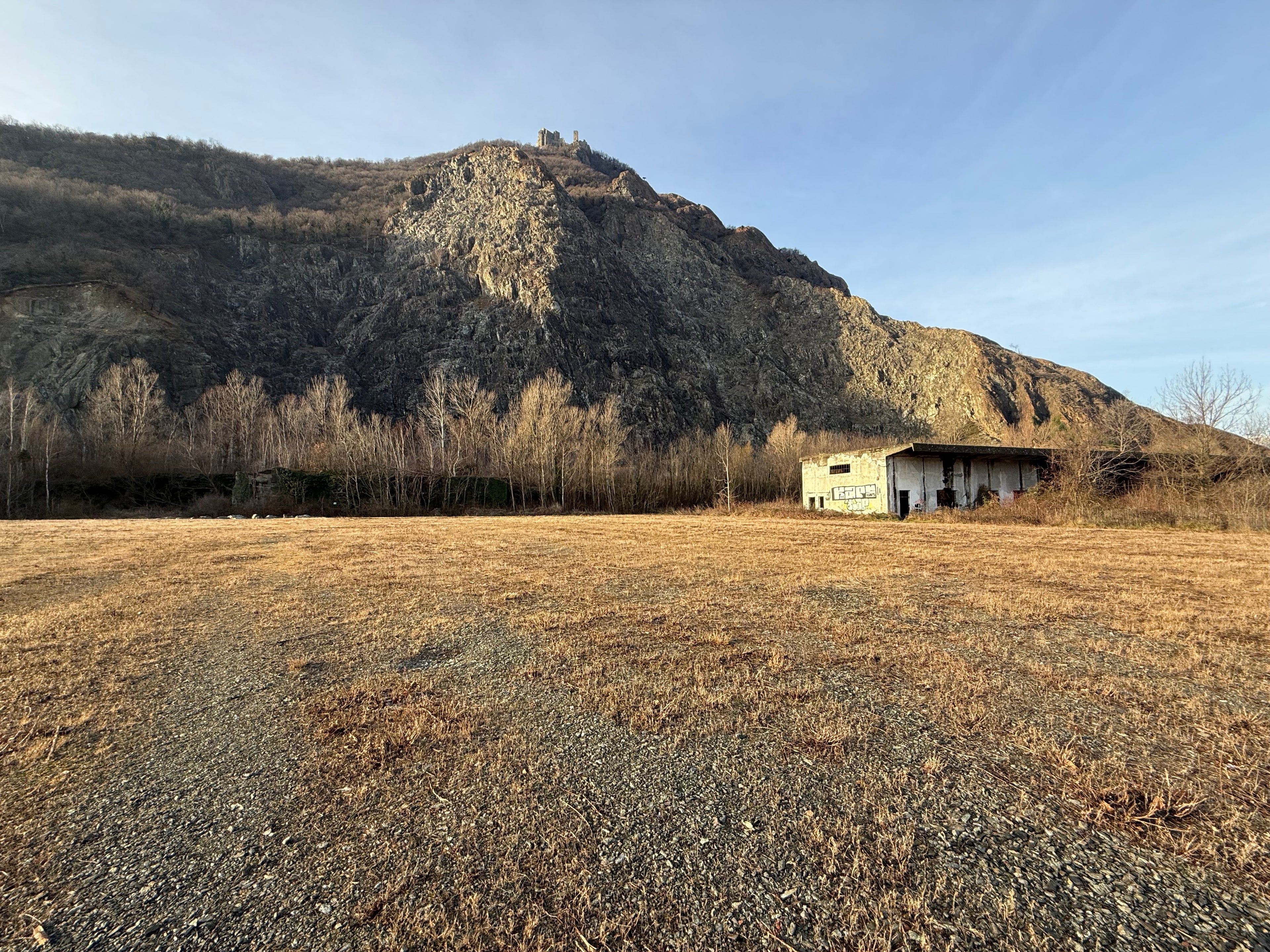 TERRENO EDIFICABILE DI 10.000 MQ A SANT’AMBROGIO DI TORINO