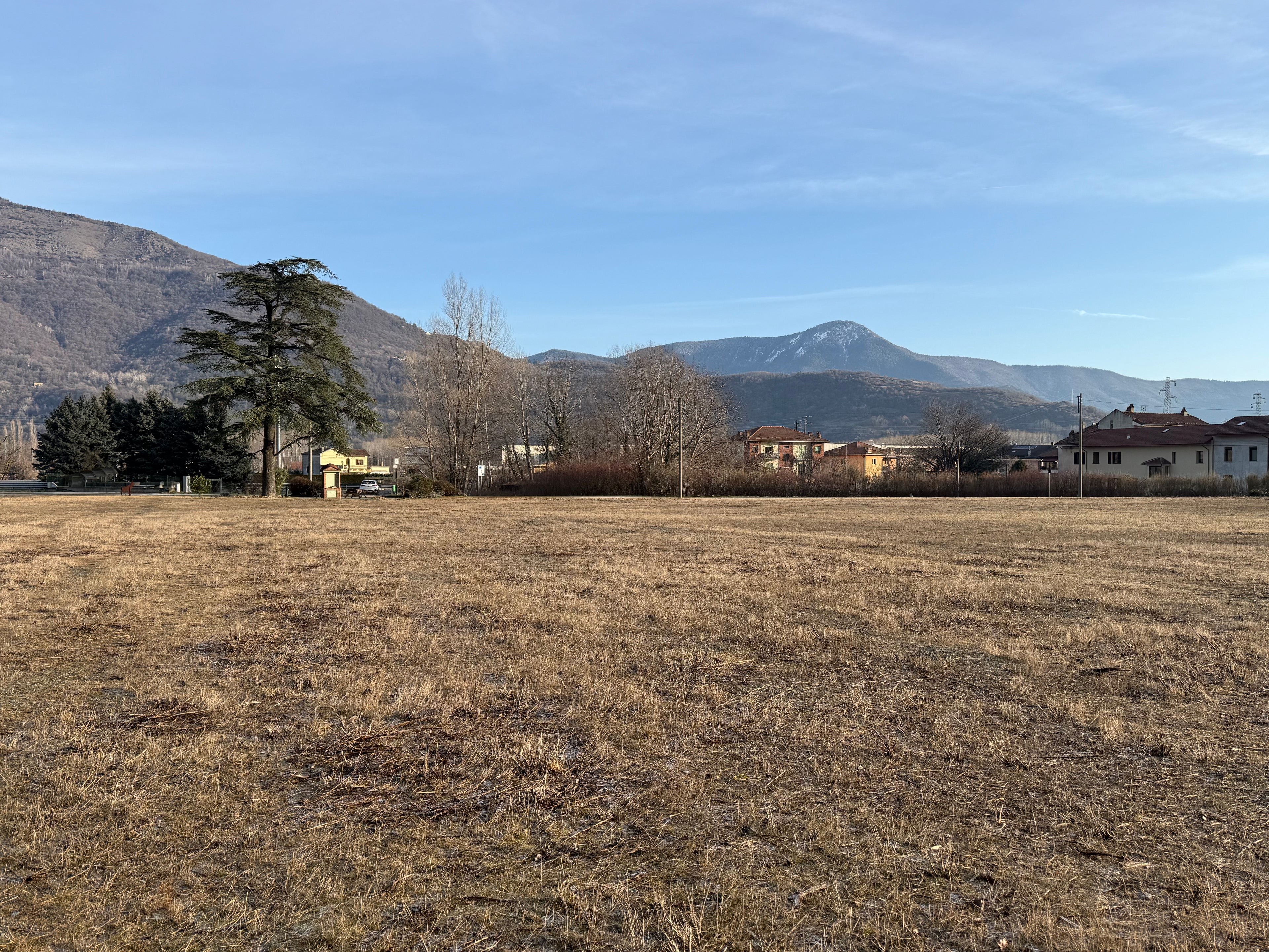 TERRENO EDIFICABILE DI 10.000 MQ A SANT’AMBROGIO DI TORINO
