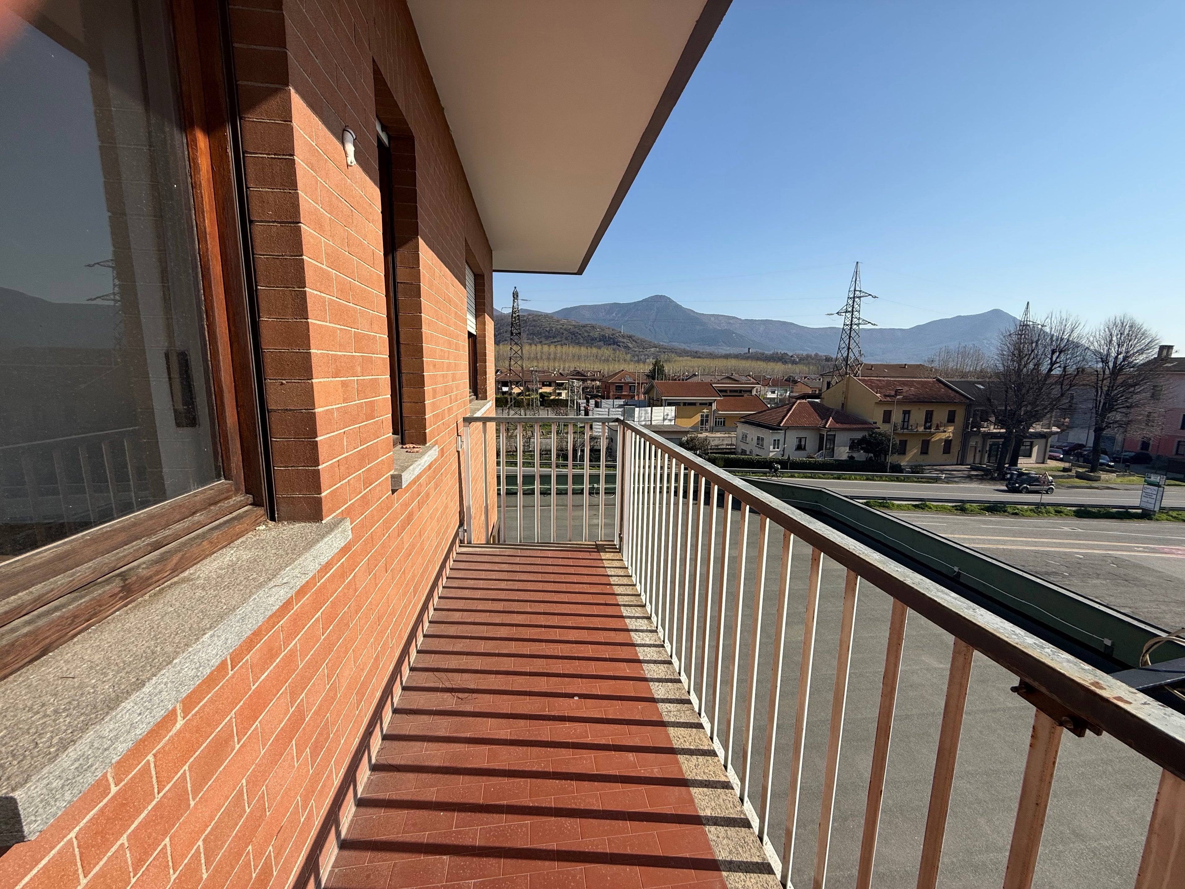 ALLOGGIO DI DUE LOCALI