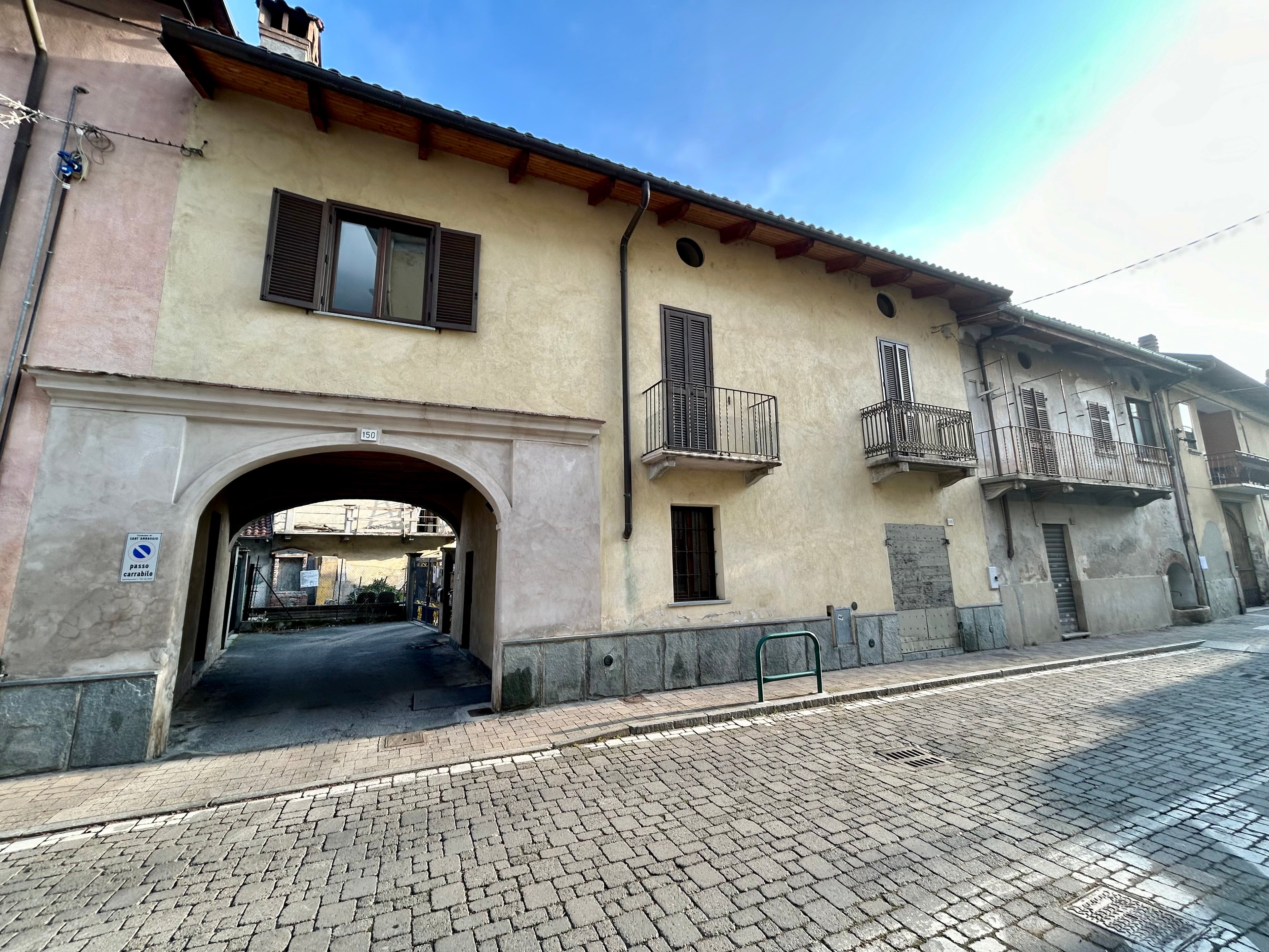 CASA SEMINDIPENDENTE IN AFFITTO A SANT'AMBROGIO DI TORINO