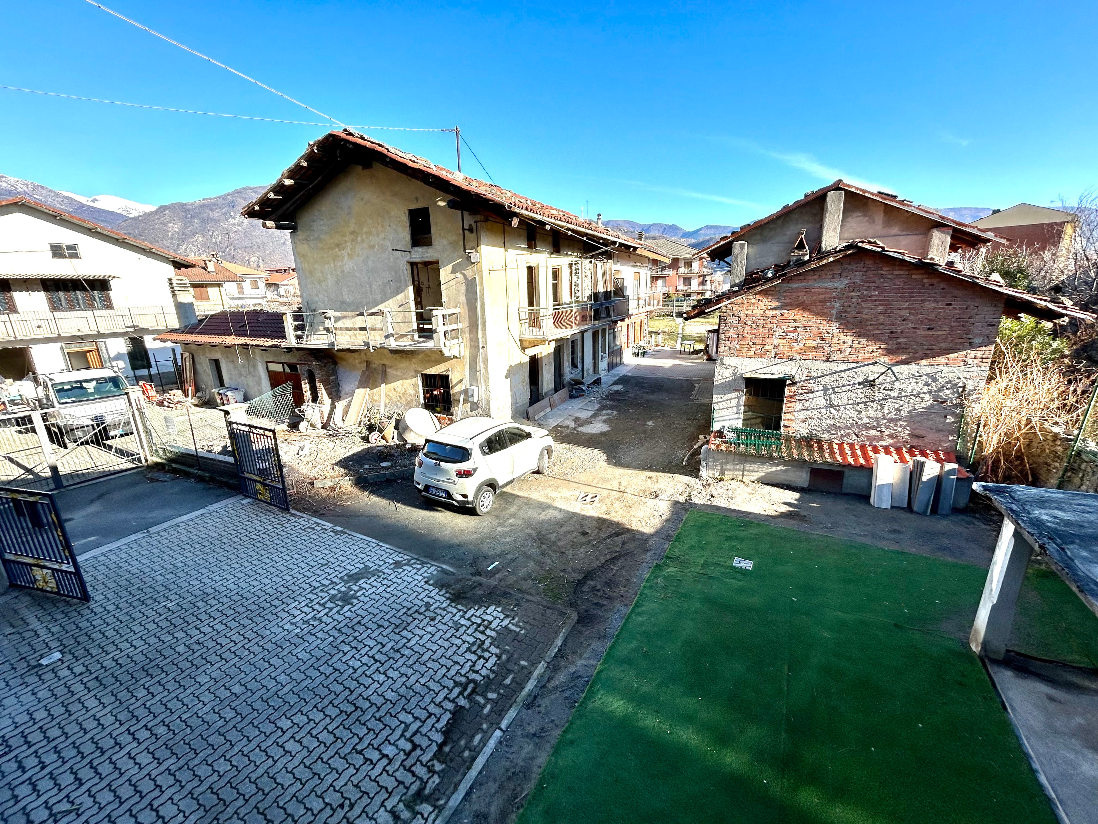 CASA SEMINDIPENDENTE IN AFFITTO A SANT'AMBROGIO DI TORINO