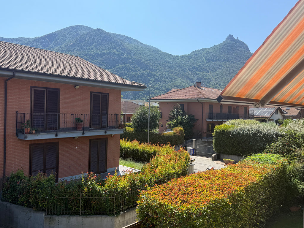 APPARTAMENTO CON MANSARDA A SANT'AMBROGIO