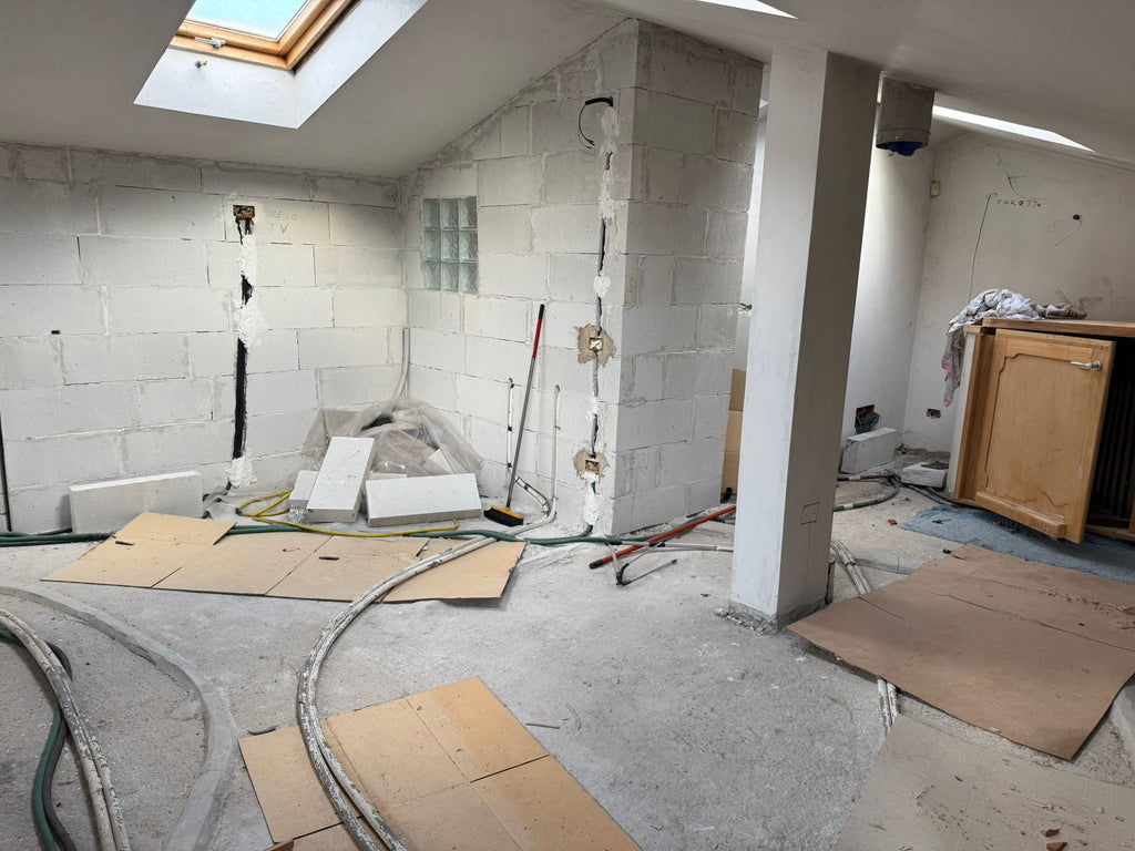 APPARTAMENTO CON BOX AUTO