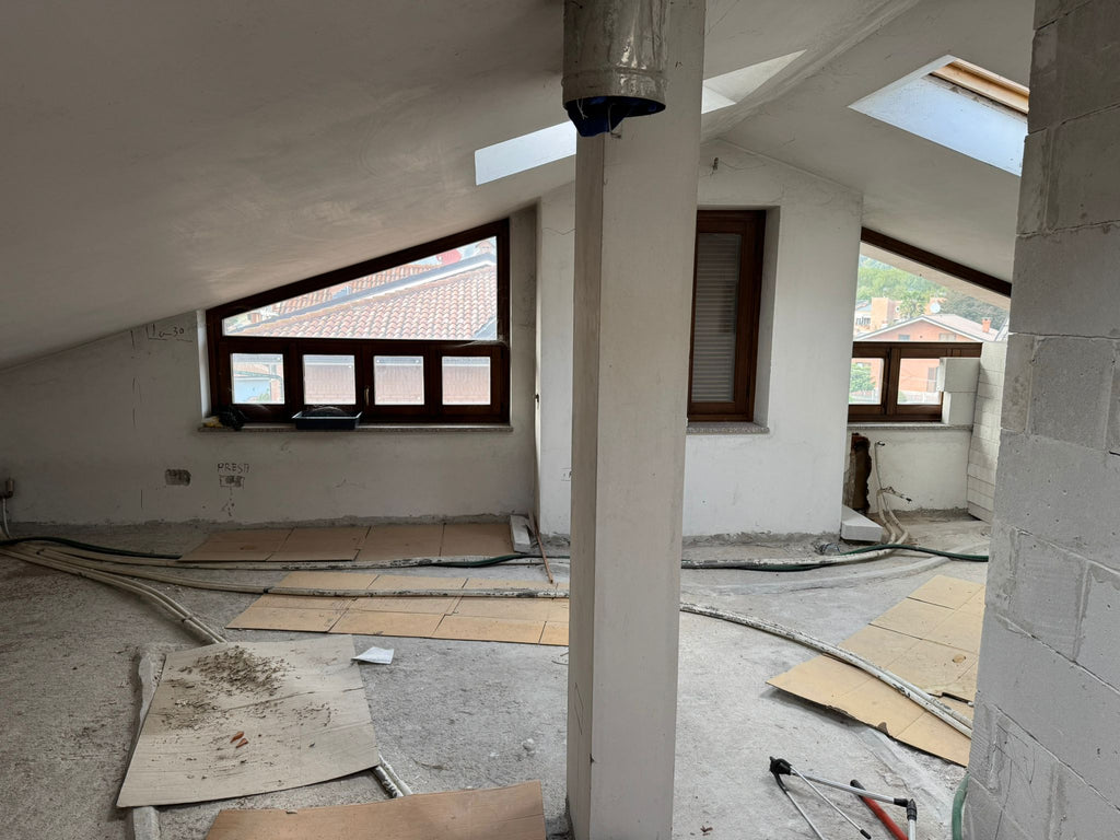 APPARTAMENTO CON BOX AUTO