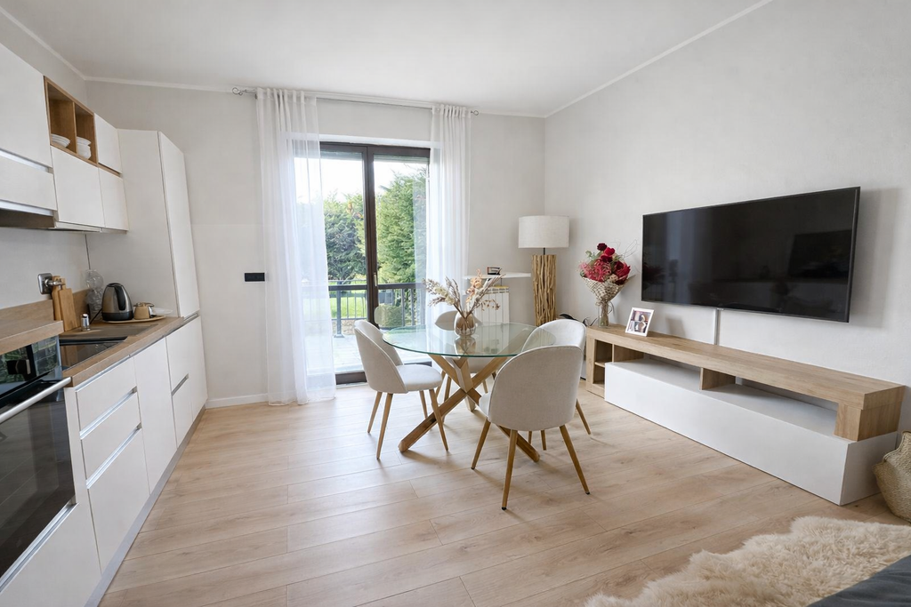 APPARTAMENTO CON GIARDINO PRIVATO