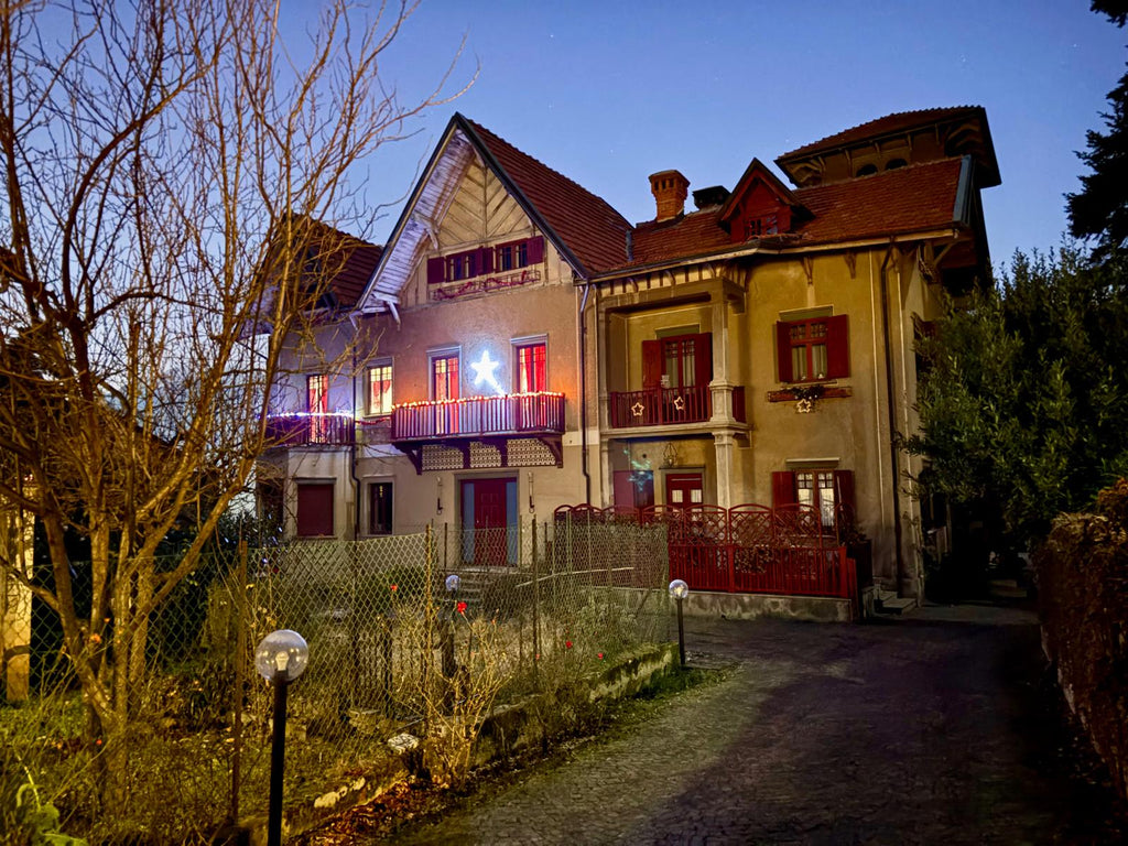 APPARTAMENTO IN TRIFAMILIARE