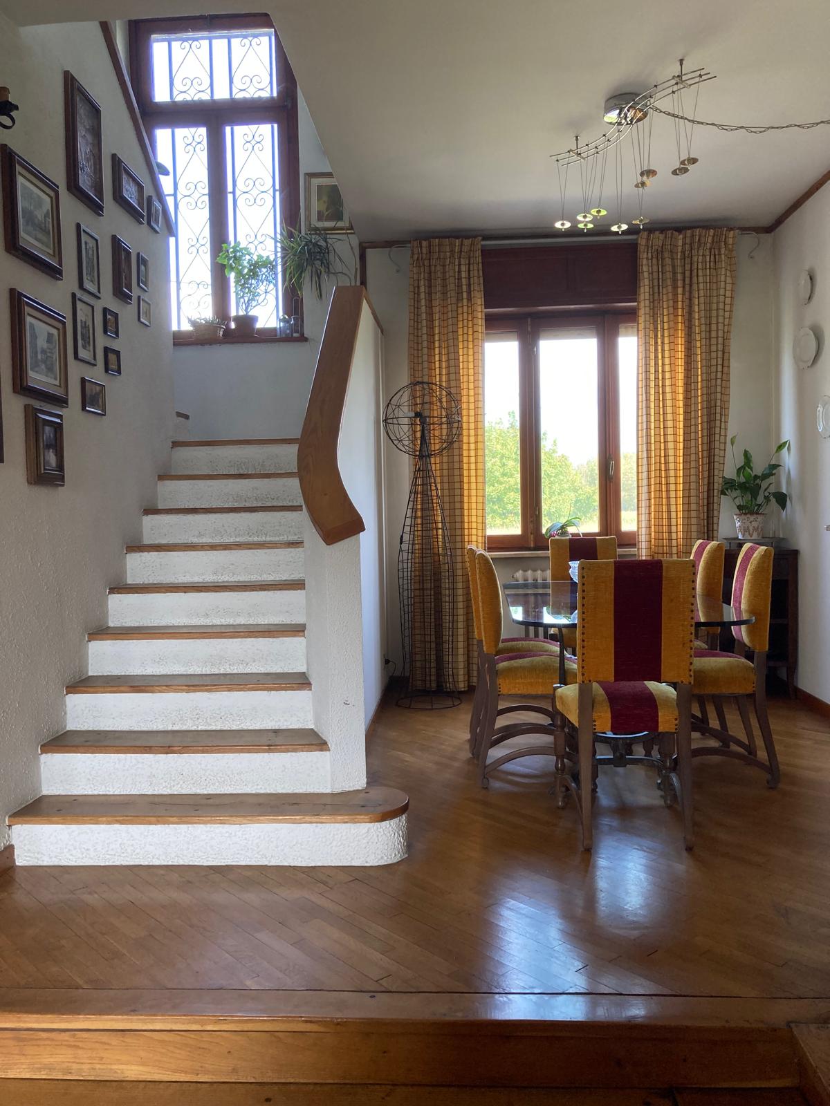 VILLA SIGNORILE ED INDIPENDENTE