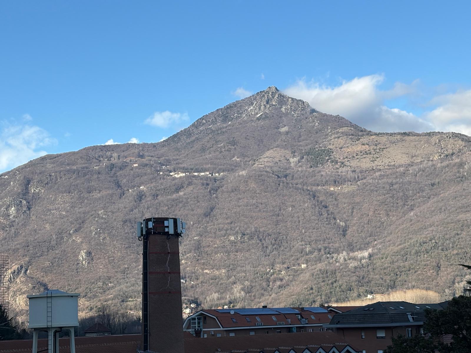 APPARTAMENTO IN  AFFITTO AL TERZO PIANO