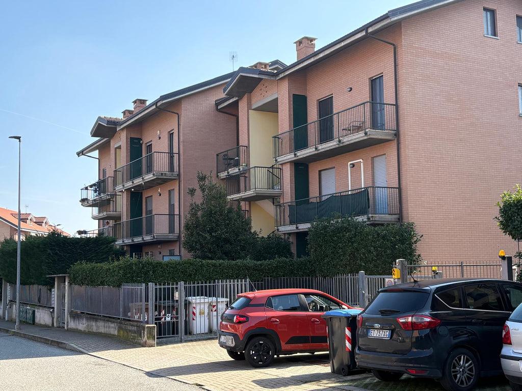 APPARTAMENTO CON GIARDINO PRIVATO