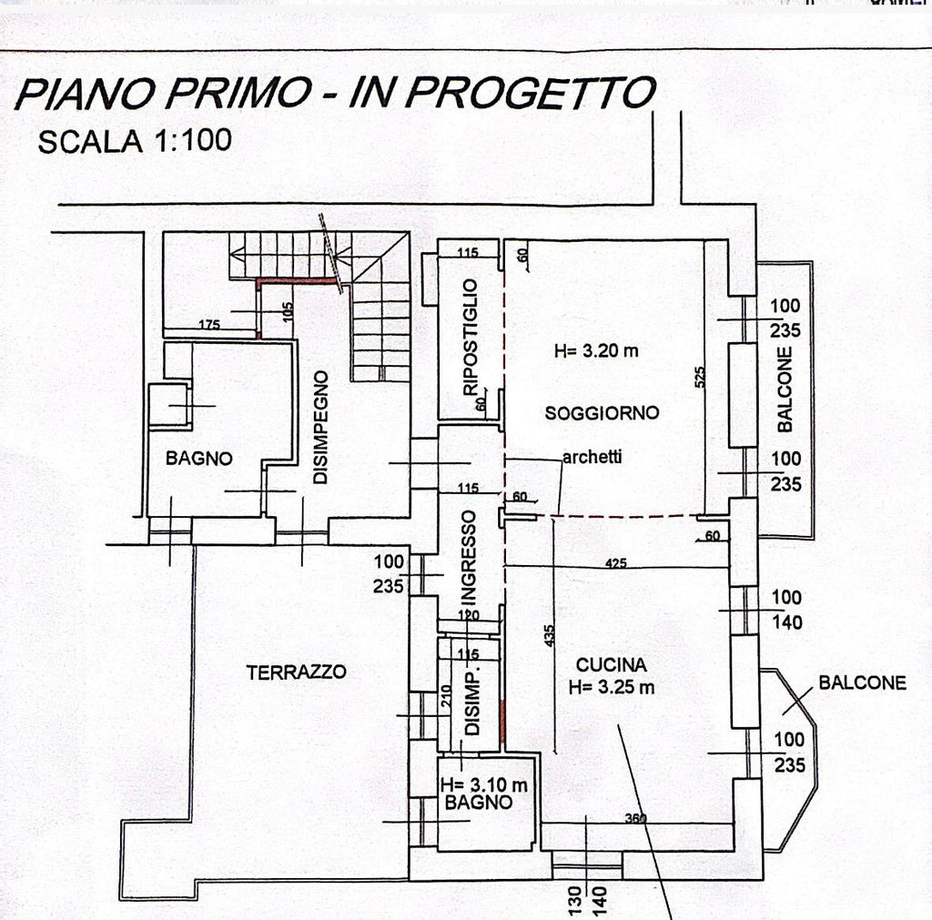 APPARTAMENTO IN TRIFAMILIARE