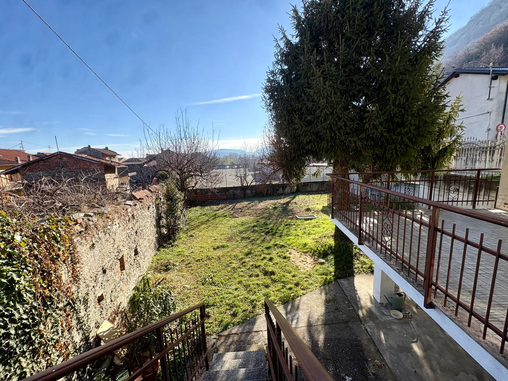 CASA INDIPENDENTE NEL CENTRO DI SANT'AMBROGIO DI TORINO