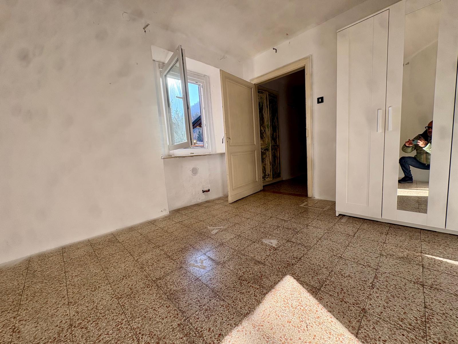 CASA INDIPENDENTE NEL CENTRO DI SANT'AMBROGIO DI TORINO