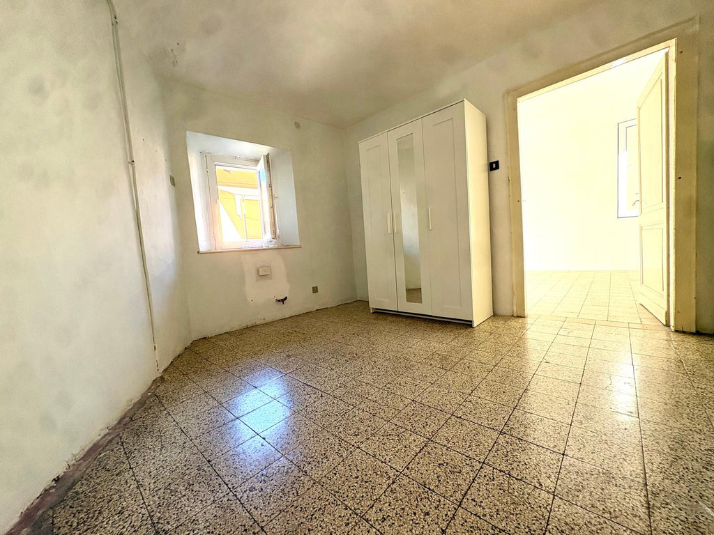 CASA INDIPENDENTE NEL CENTRO DI SANT'AMBROGIO DI TORINO