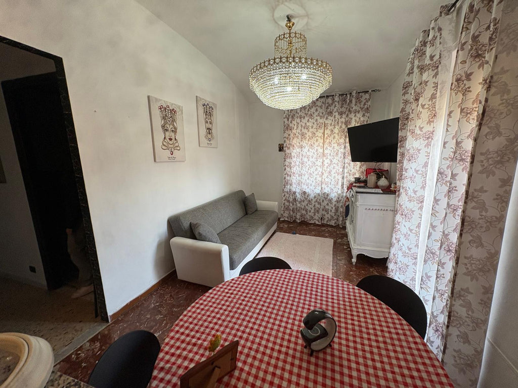 APPARTAMENTO IN AFFITTO ARREDATO