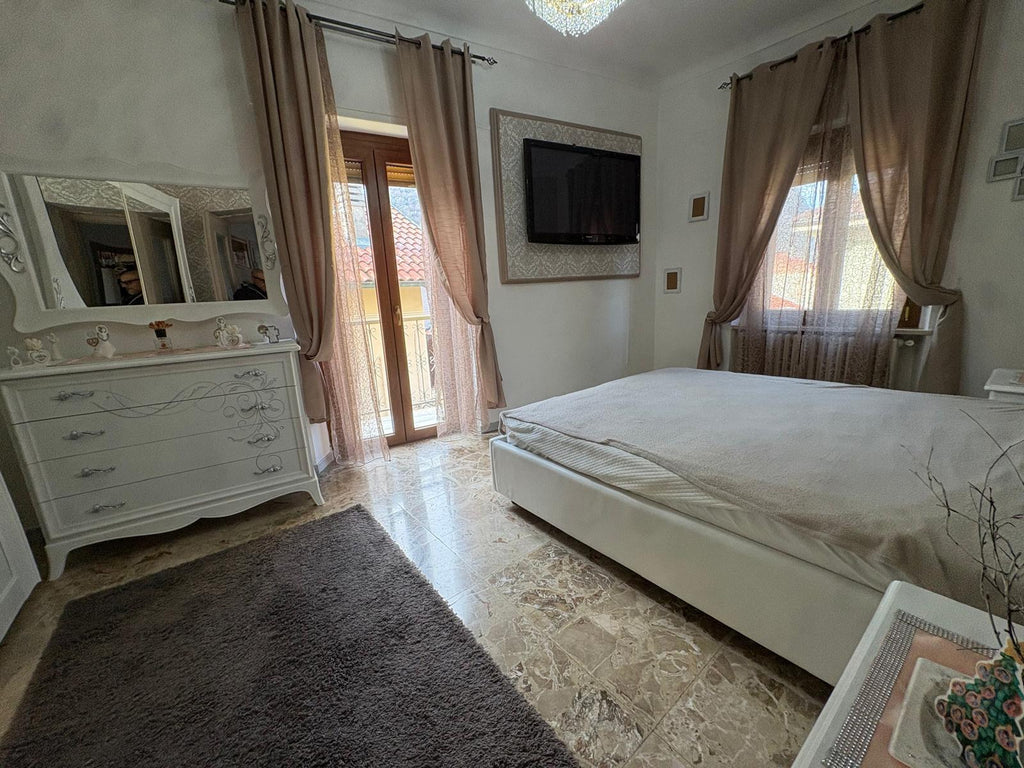 APPARTAMENTO IN AFFITTO ARREDATO