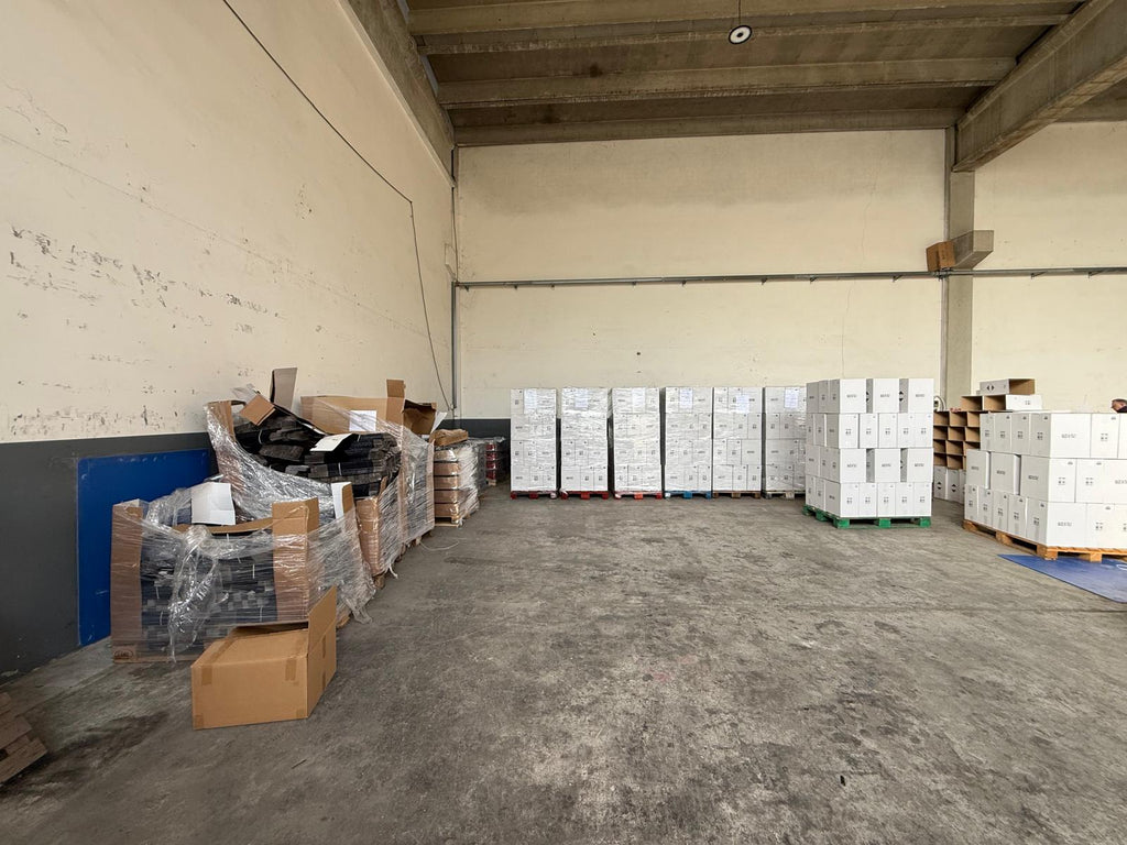 CAPANNONE INDUSTRIALE / ARTIGIANALE – 652 MQ CON AREA ESTERNA