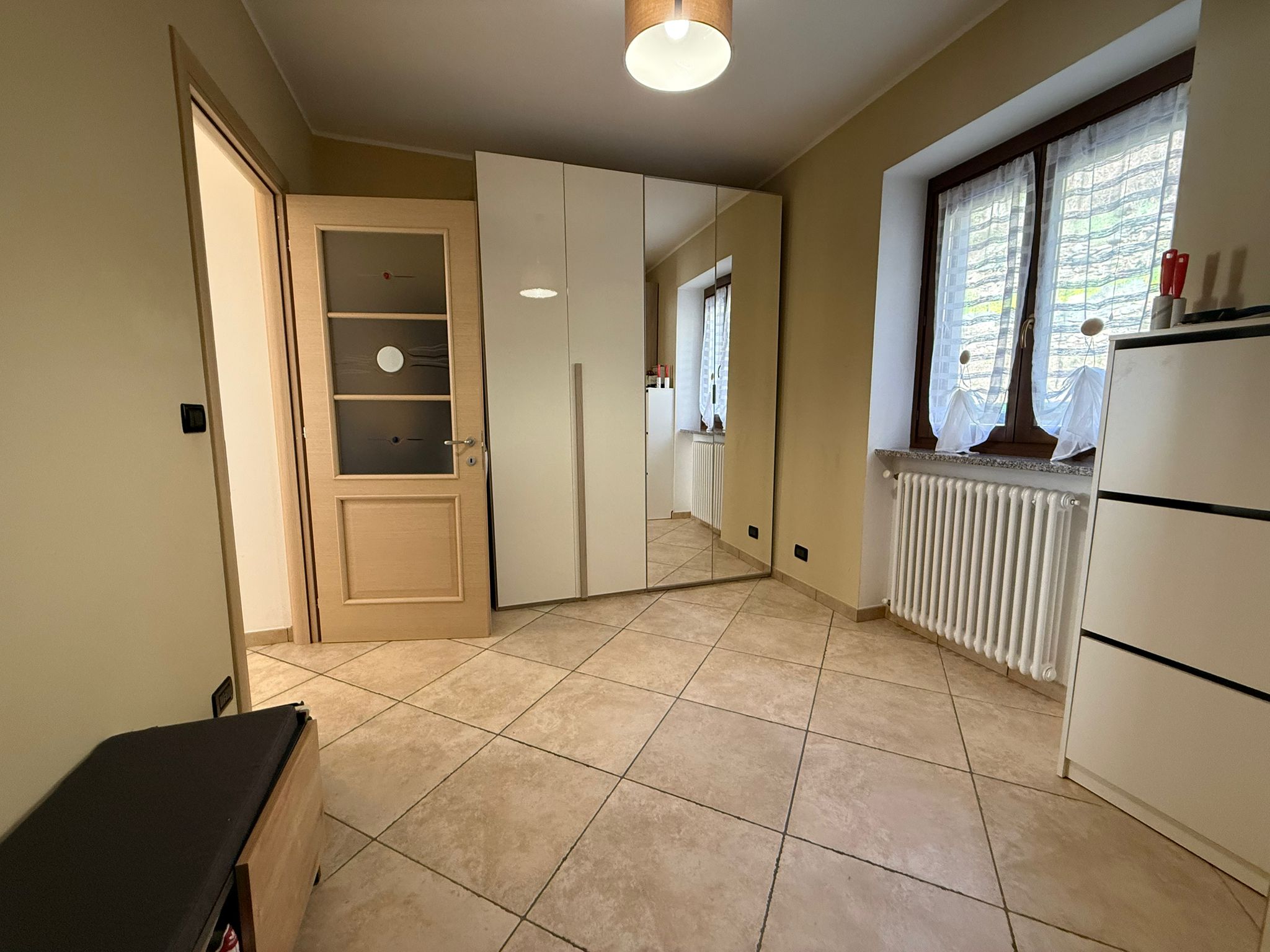 APPARTAMENTO CON TERRAZZO