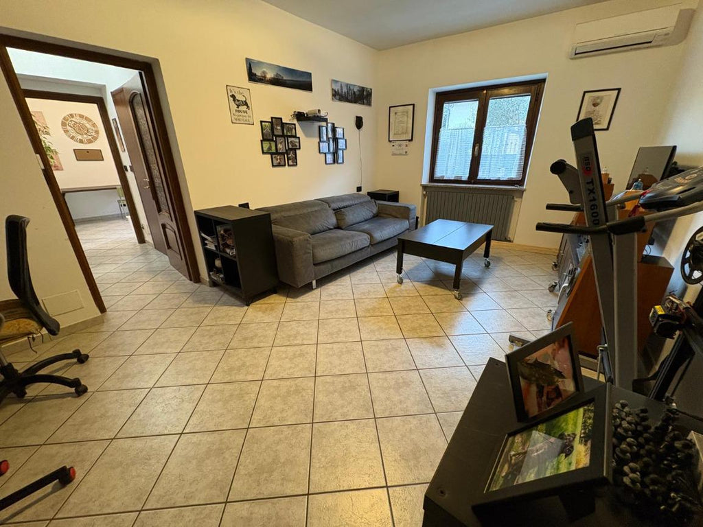 CASA INDIPENDENTE  A SANT'AMBROGIO DI TORINO