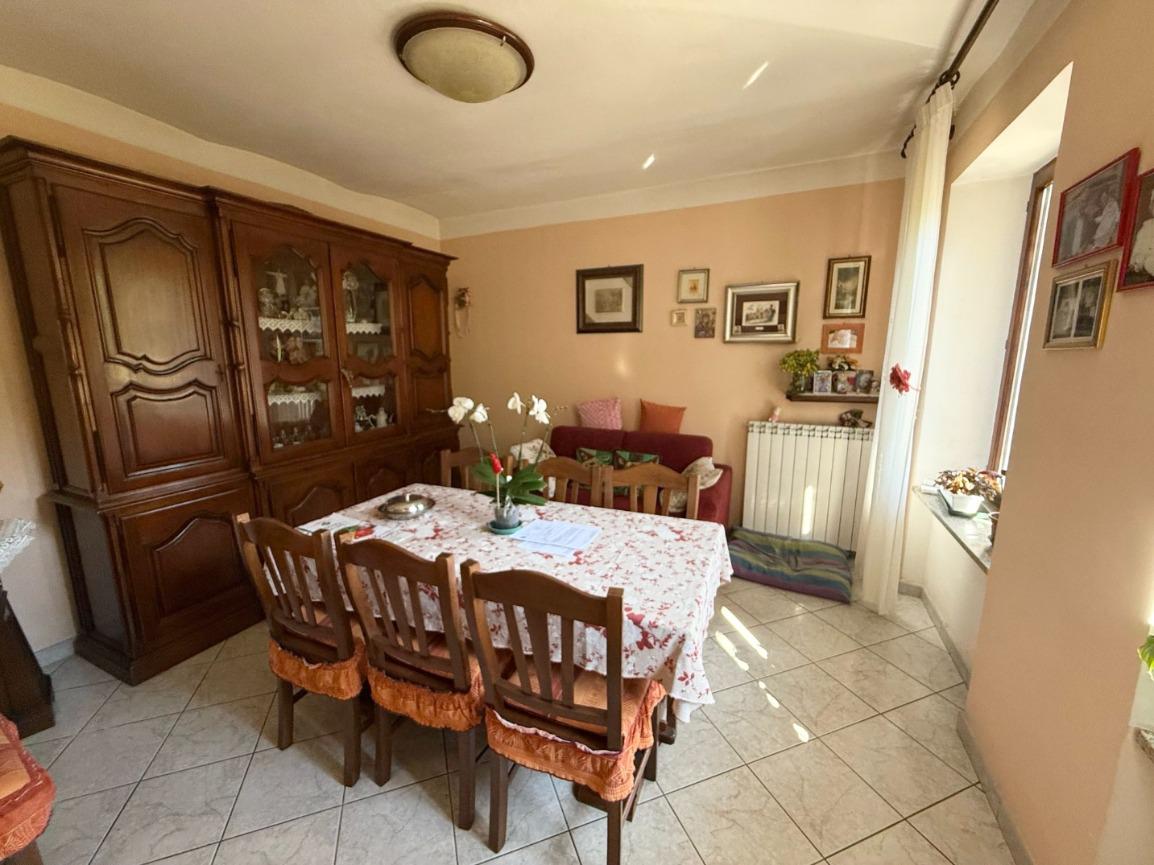 VILLA BIFAMILIARE LIBERA SU 4 LATI A SANT'AMBROGIO DI TORINO