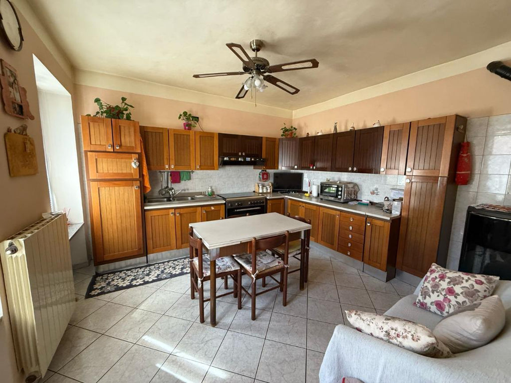 VILLA BIFAMILIARE LIBERA SU 4 LATI A SANT'AMBROGIO DI TORINO